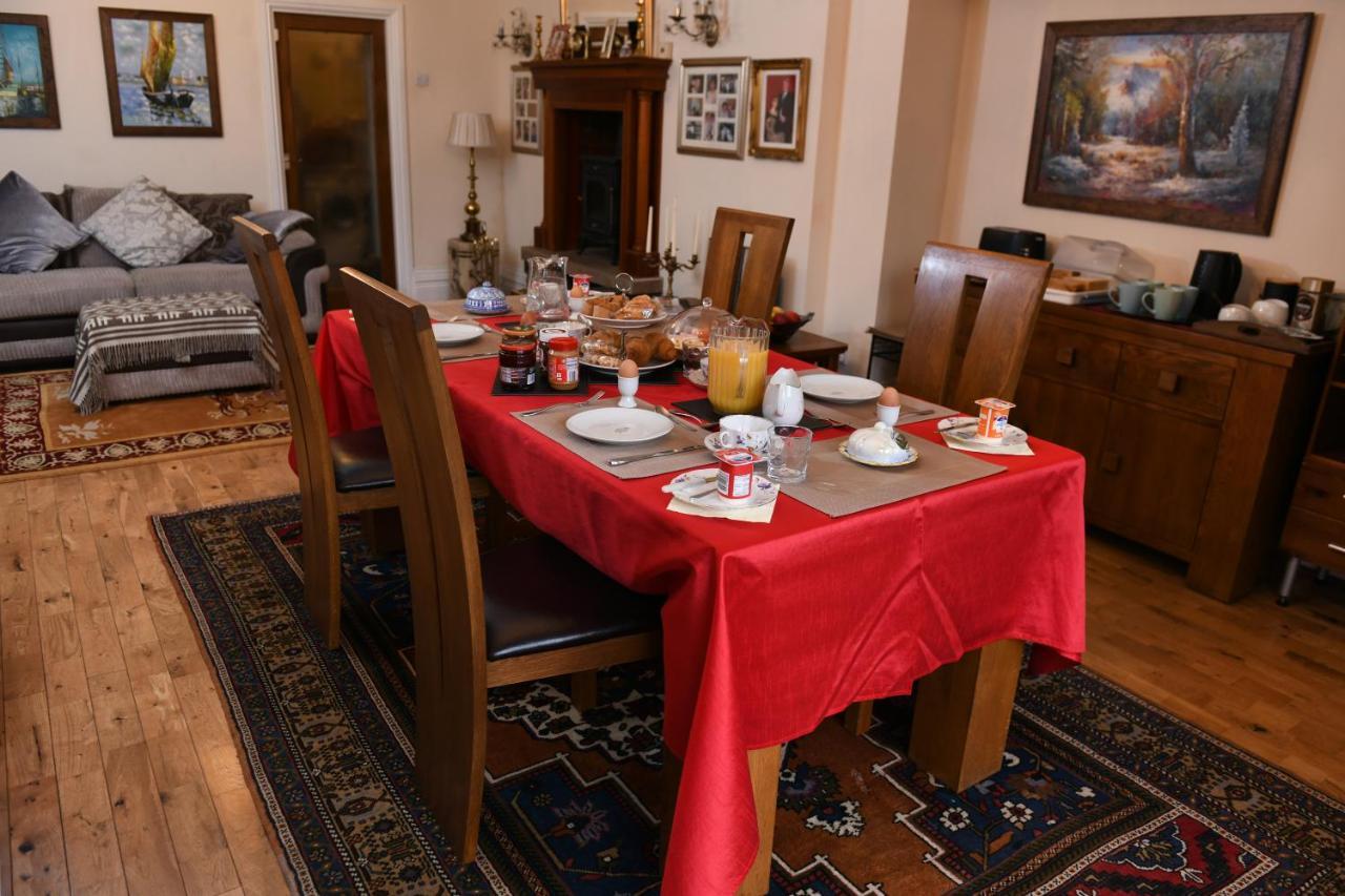 Bed and Breakfast Cilbrwyn Свонсі Екстер'єр фото