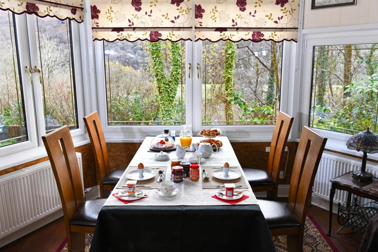 Bed and Breakfast Cilbrwyn Свонсі Екстер'єр фото