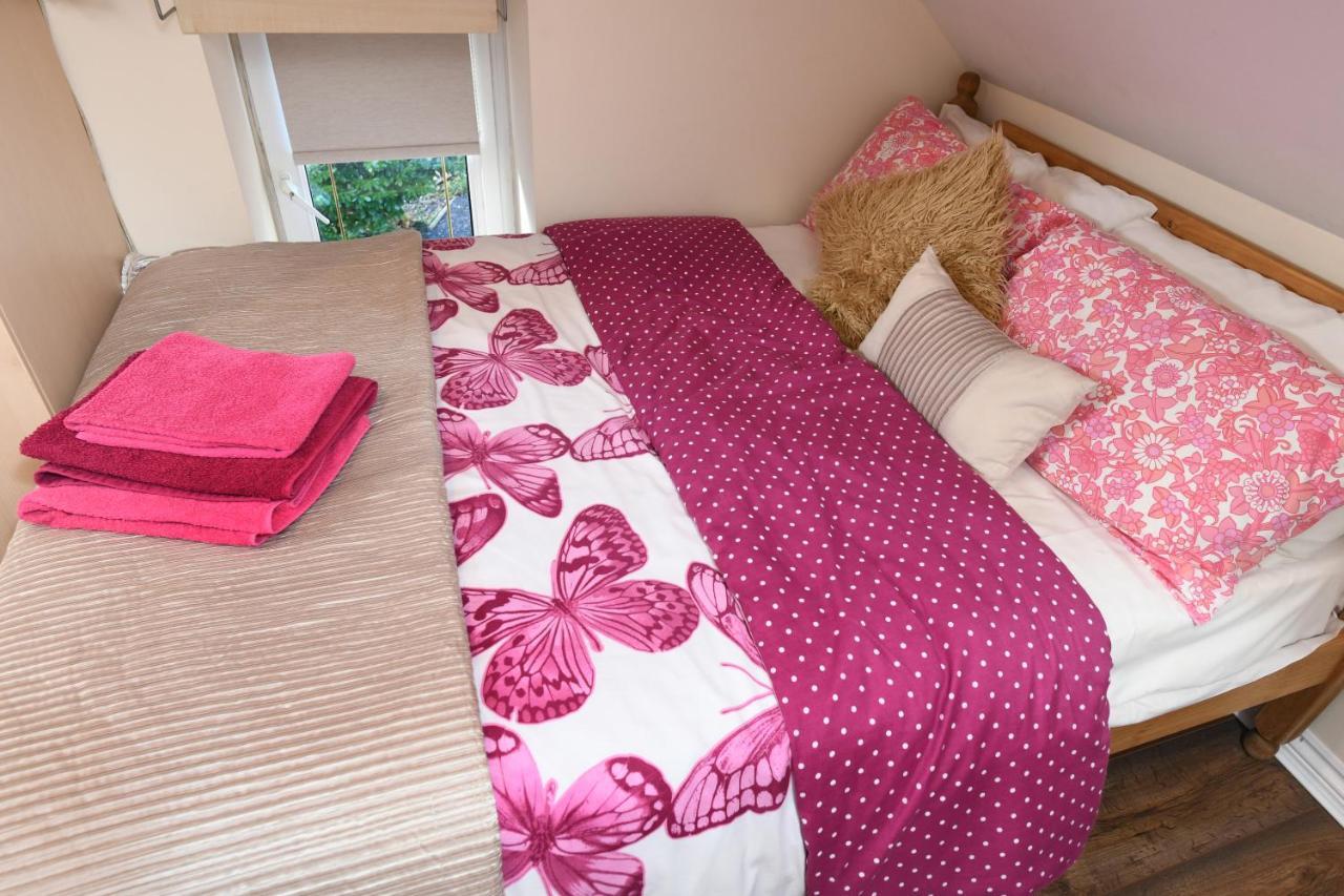 Bed and Breakfast Cilbrwyn Свонсі Екстер'єр фото
